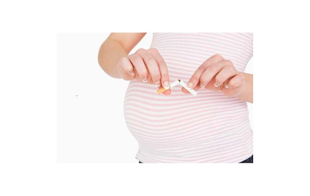 Asap Rokok Tetap Berdampak pada Janin Meski Ibu Hanya Perokok Pasif