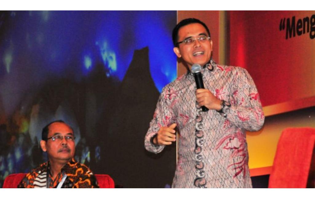 Bupati Anas Keluarkan Peraturan Untuk Kendalikan Reklame Iklan Rokok