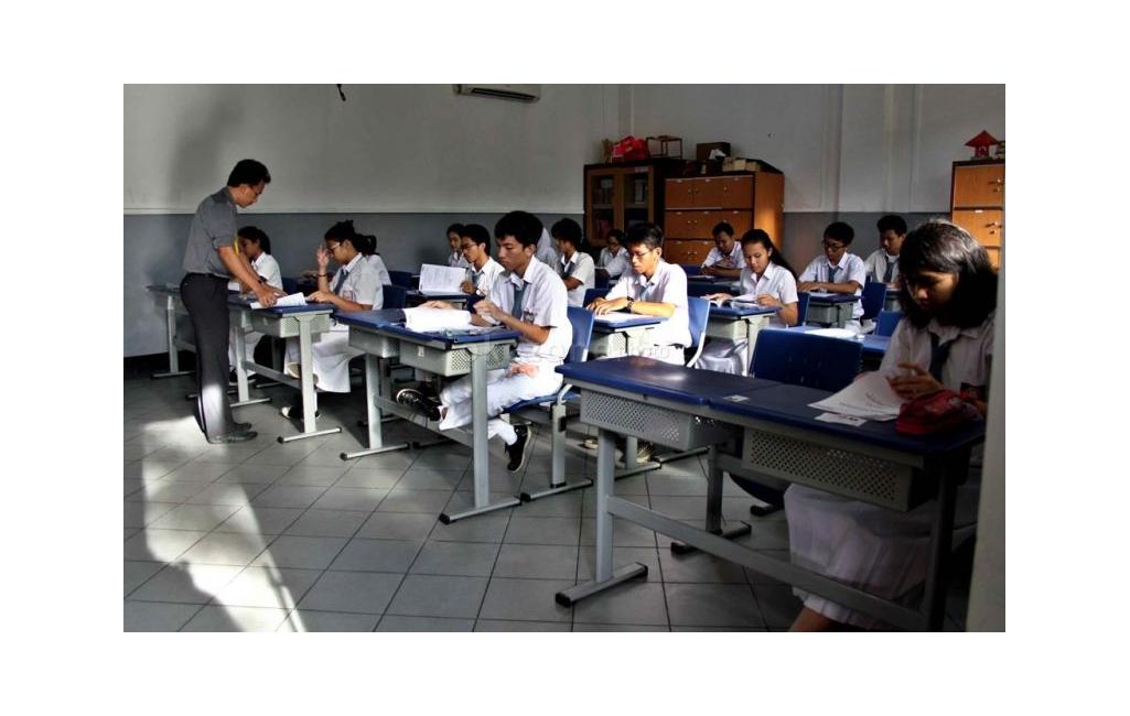Jadi Teladan Siswa, Guru Seharusnya Tidak Merokok