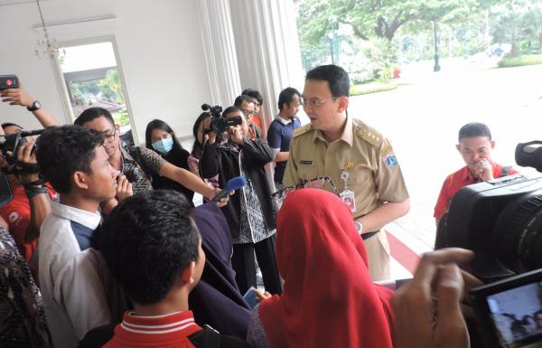 Aksi Tolak Keterlibatan CSR Rokok Di RPTRA
