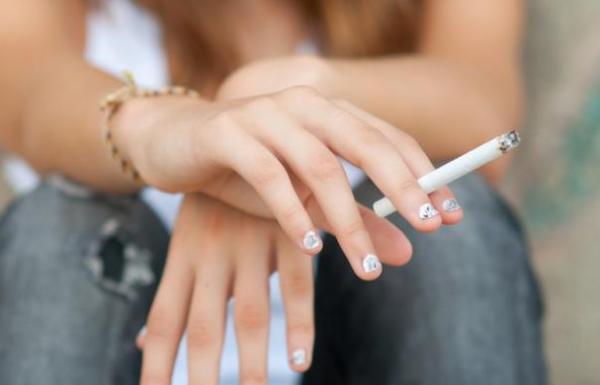 Rokok Mengancam Era Keemasan Indonesia