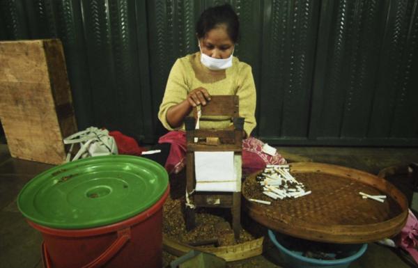 Presiden Jokowi Didesak Agar Mengutamakan Perlindungan Rakyat Dari Rokok Sebagai Kepentingan Nasional