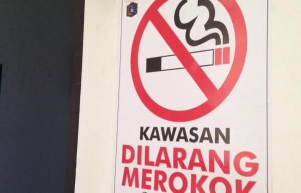 Jakarta Belum Bebas Rokok