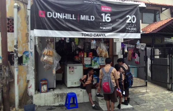 Iklan Rokok Jerat Anak Muda Menjadi Perokok Pemula