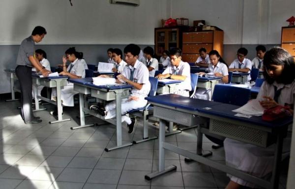 Jadi Teladan Siswa, Guru Seharusnya Tidak Merokok